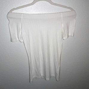 🌼Cream Off The Shoulder Ribbed Top🌼